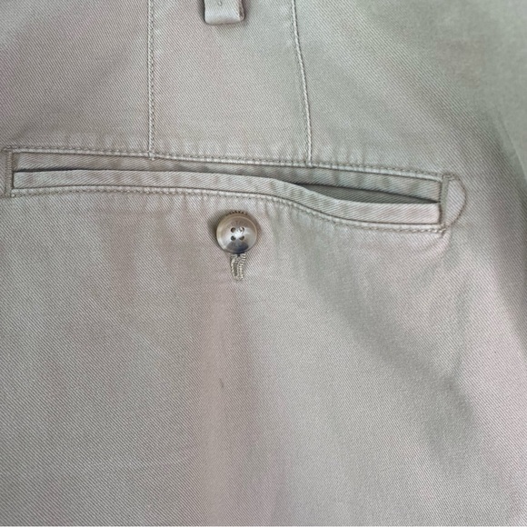 Peter Millar Men's Flat Front Pima Cotton Stretch Casual Chino Shorts Khaki 52R - Picture 5 of 7